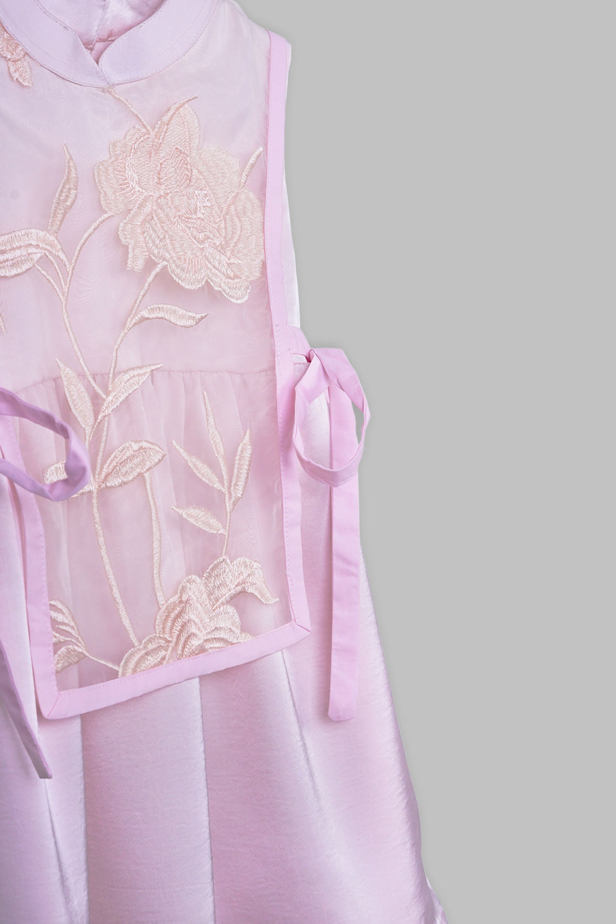 Ling-Dress-Soft-Pink-detail1