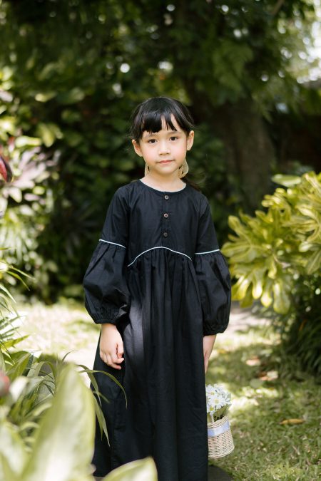 Najwa Gamis Black