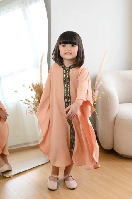 Aisya Kaftan Dark Salmon