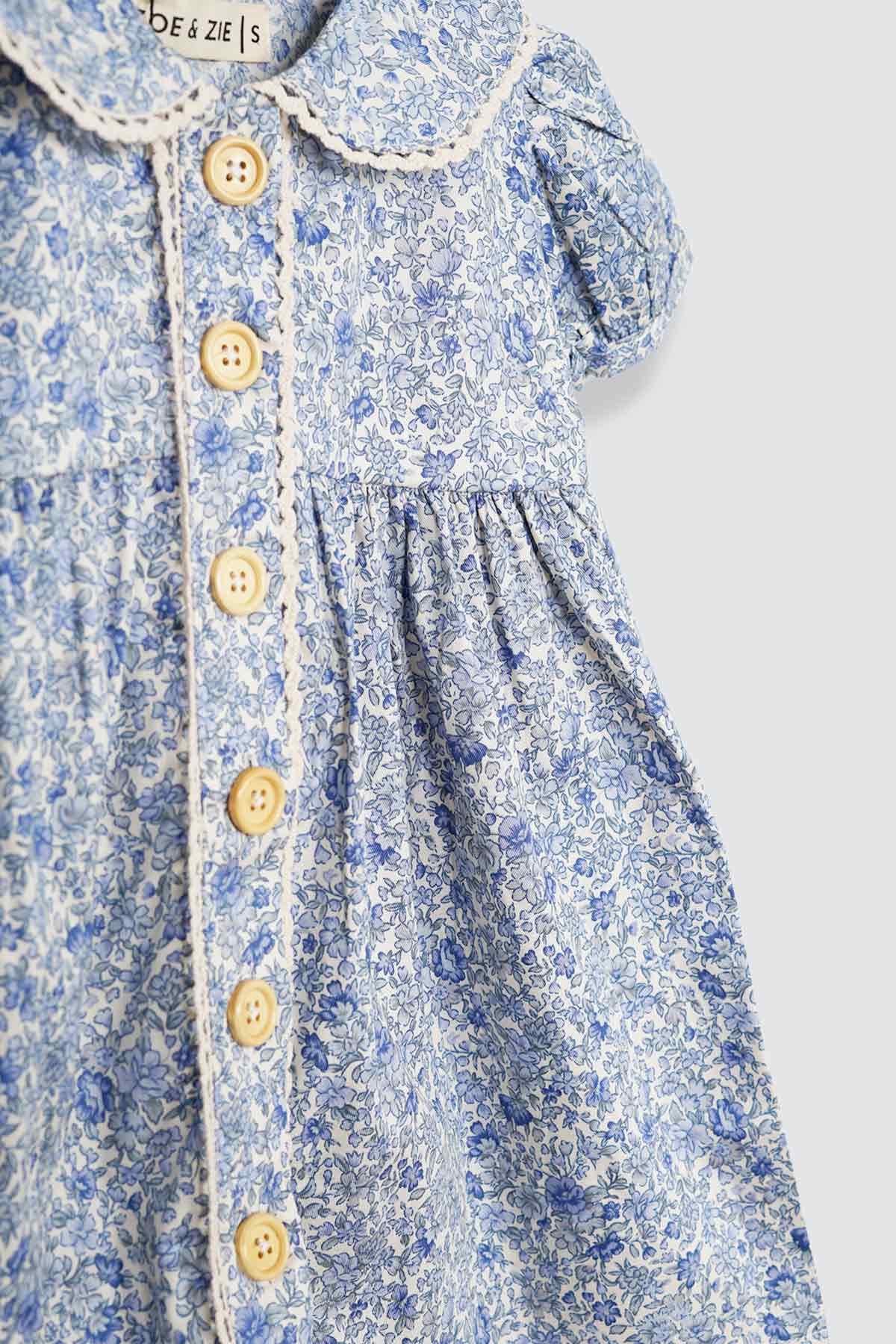 Blue-Flower-Dress-Detail