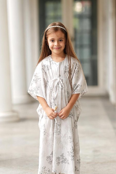 Jasmin Kaftan Broken White Flower