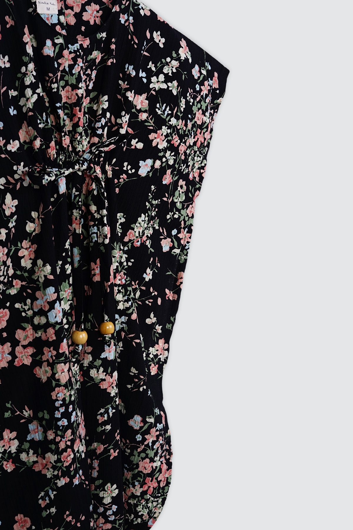 Jasmin-Kaftan-Flowery-Black-detail