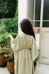 Naima-Kaftan-Olive-model-depan