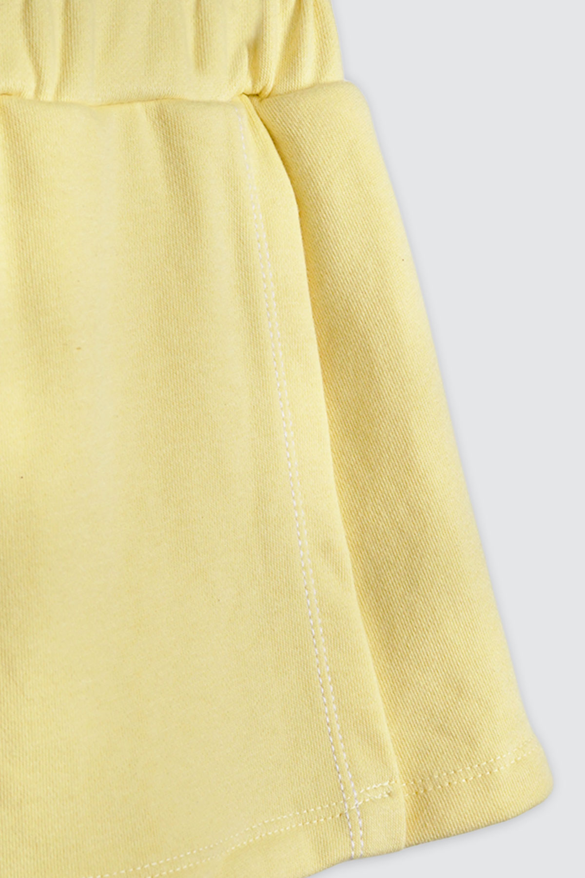 Brooklyn-Set-Yellow-rok-detail-revisi-