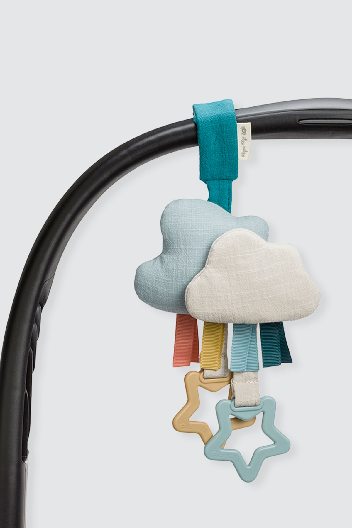 Itzy-Ritzy-Ritzy-Jingle-Cloud-Detail