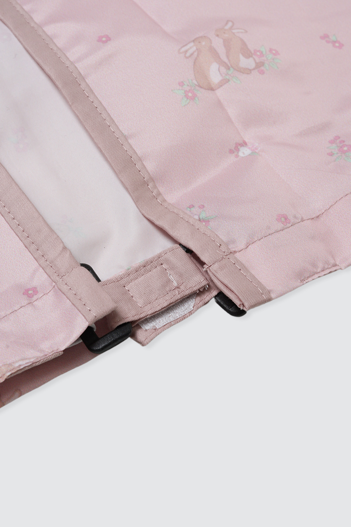 Coverall-Weaning-Bib-Little-Rabbit-DEtail-2