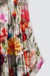 Niluh-Set-Flowery-Creme-model-