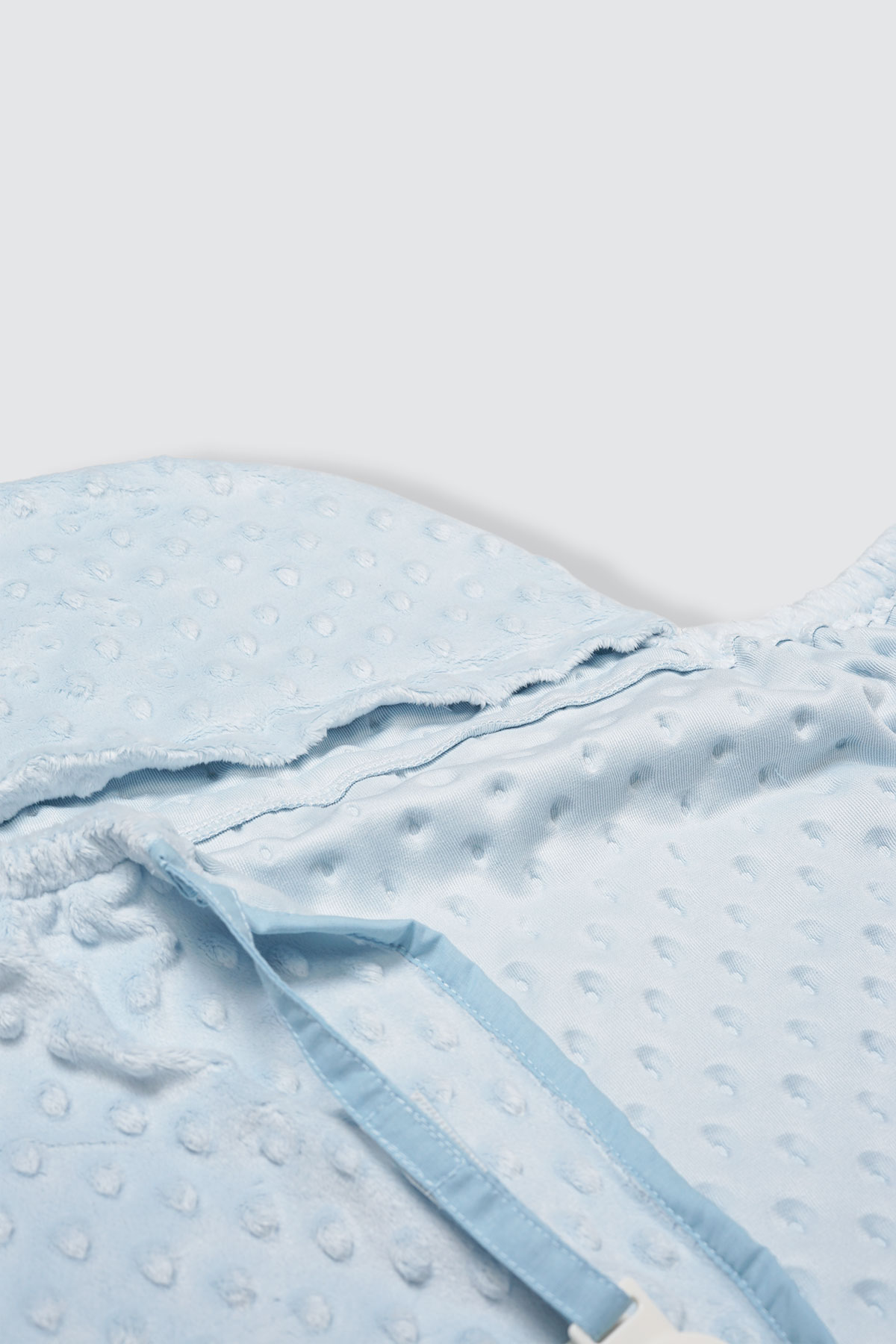 Stroll-n’-Go-Dot-Blue-Detail