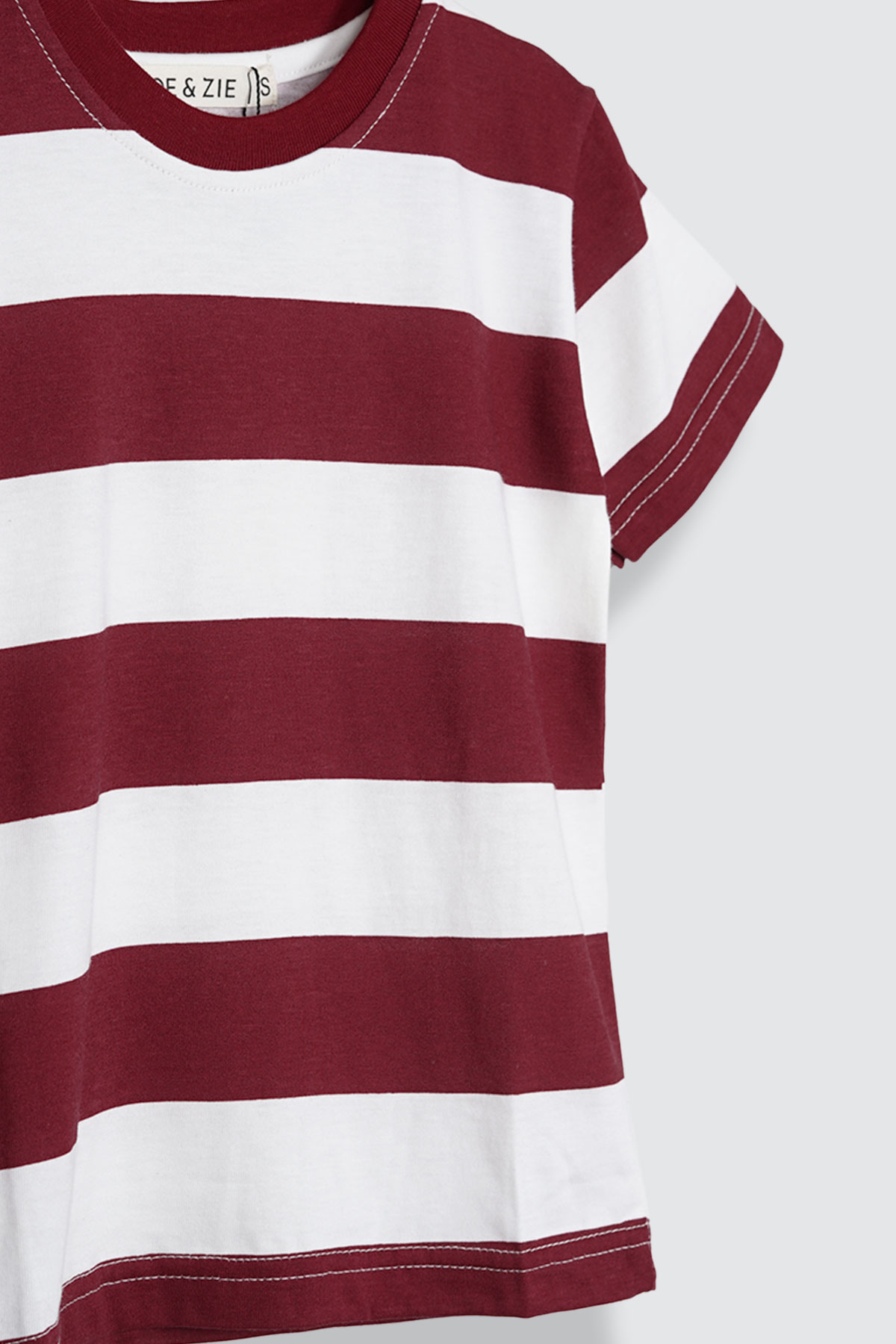 Don-Stripe-Tee-Maroon-Detail