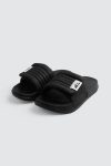 Hugga-Kid-Black-Slide-1