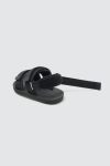 Malo-Black-Slide-1