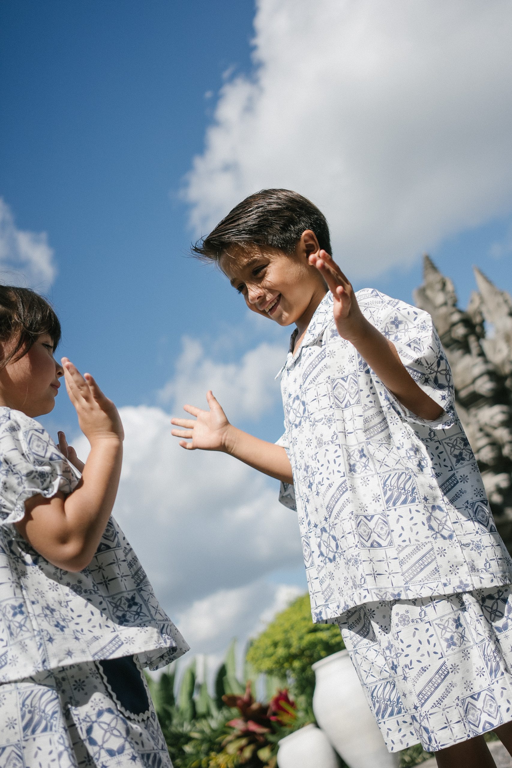 Umbara Boy Pants-On Model Bambiniymadre 07889 scaled