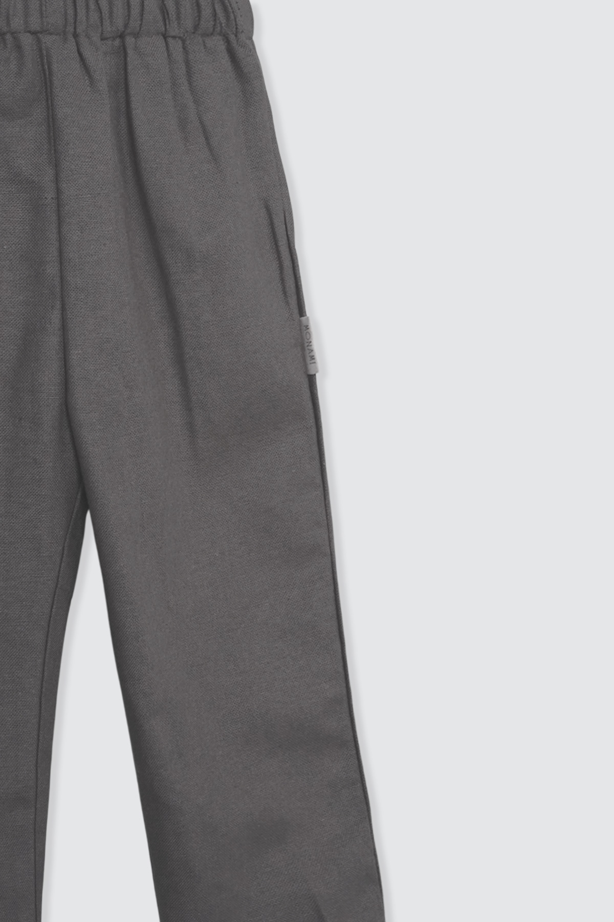 Amina-Set-Creme-Grey-celana-drey-detail