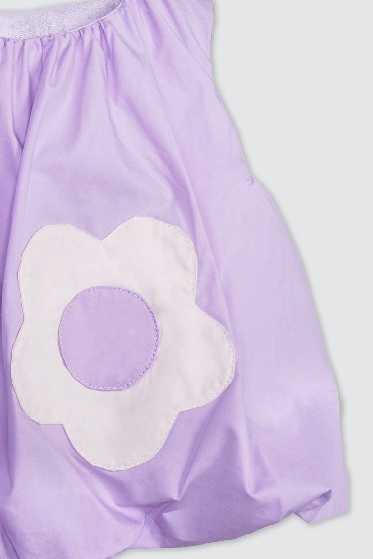 Gemma-Balloon-Top-Lilac-detail