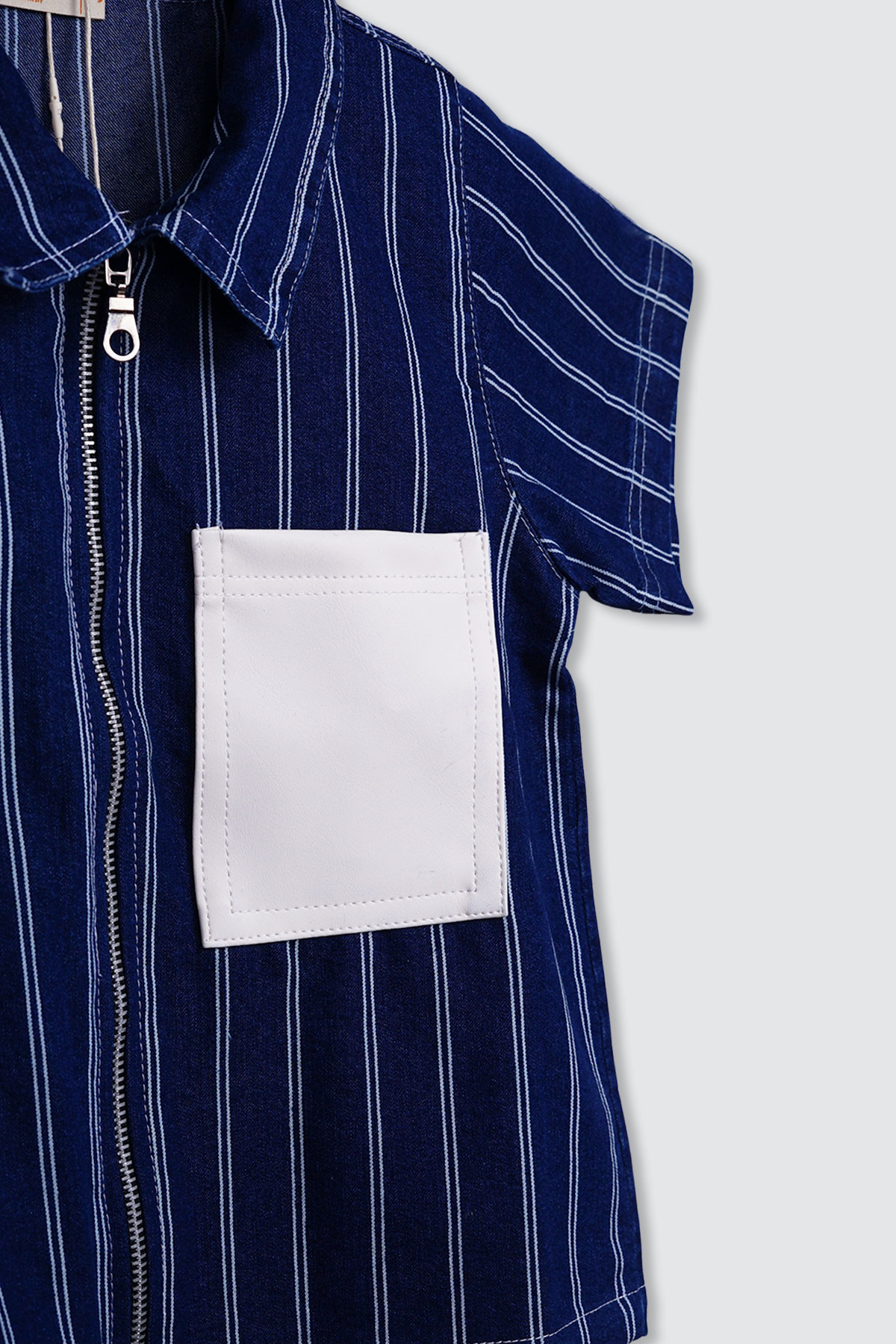 Conrad-Set-Denim-atasan-detail