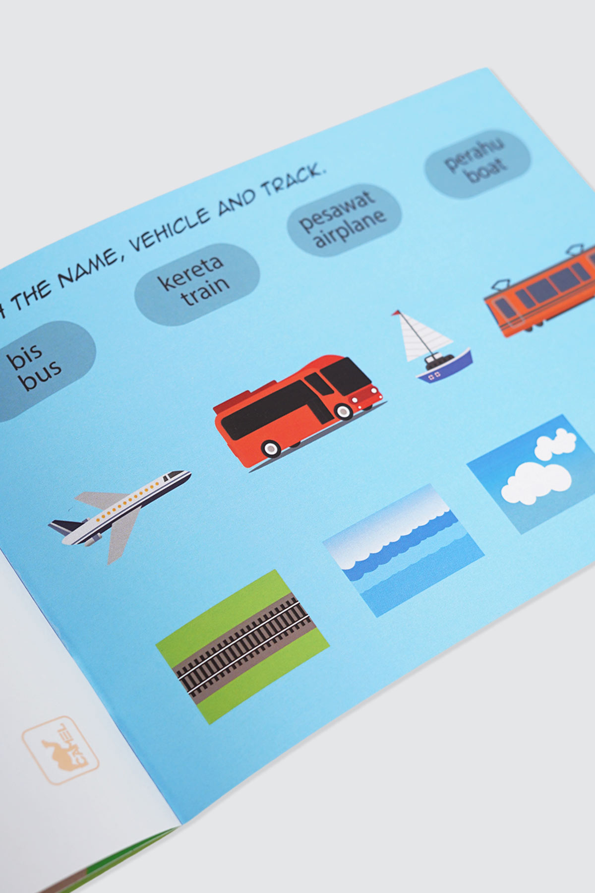 Sticker Book Vehicles 4