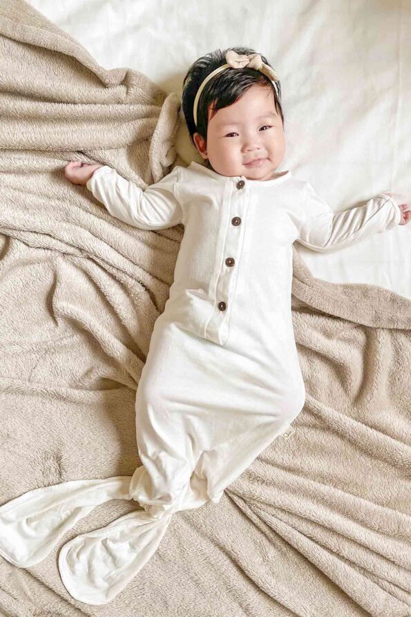 Baby-Sleep-Gown-Off-White-zModel