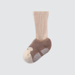 Socks-and-Booties-Brown-Bear-1