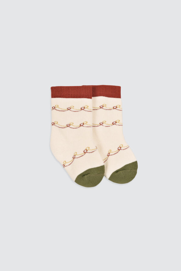 Bell-Grey-and-Curve-Cream-Socks-2
