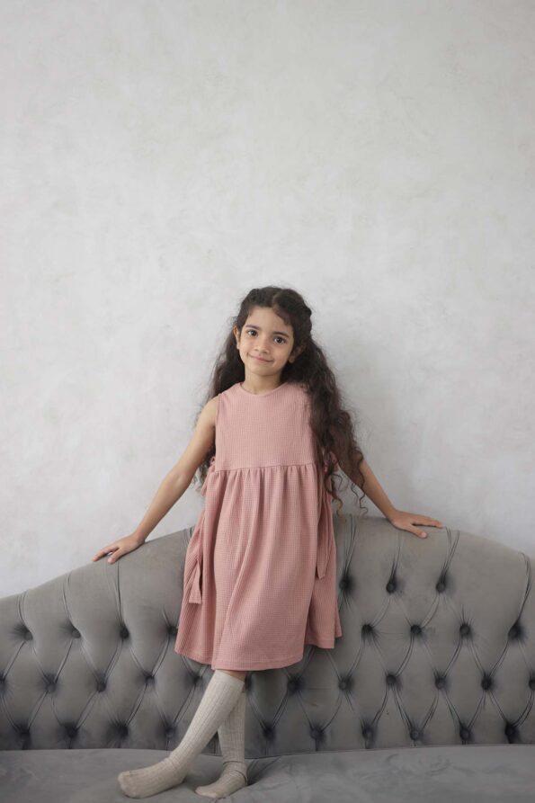SIENA WAFFLE DRESS ROSEWOOD MODEL