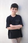 Bryan T-Shirt Black – On Model 2