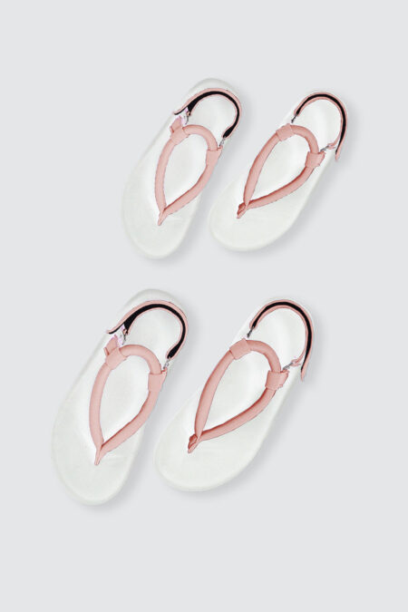 Venn Sandal Couple Salem