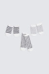 Black-and-White-Socks-Bundling