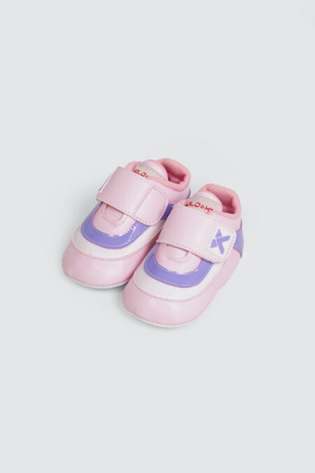 Mini Trainer Lineup Pink