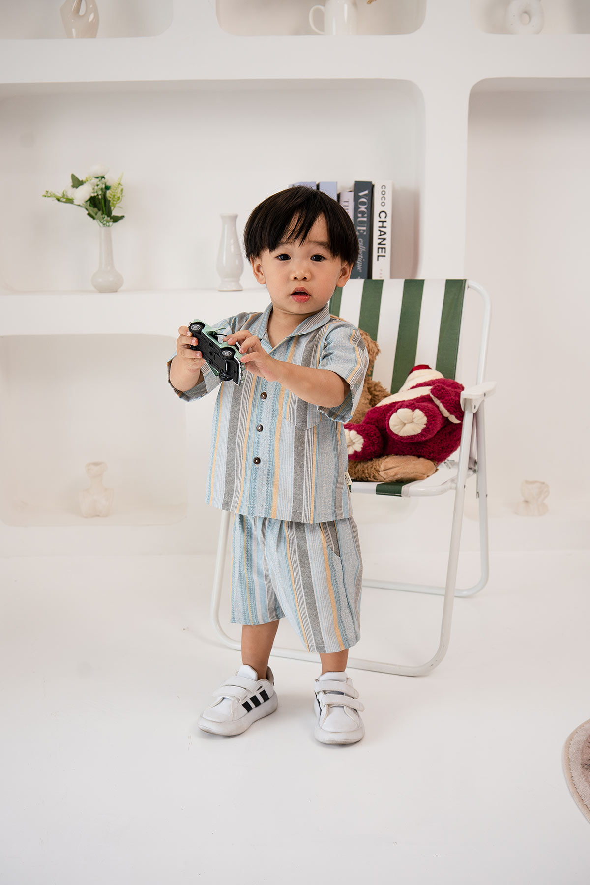 Tiko Set Stripe Green On Model Green On Model