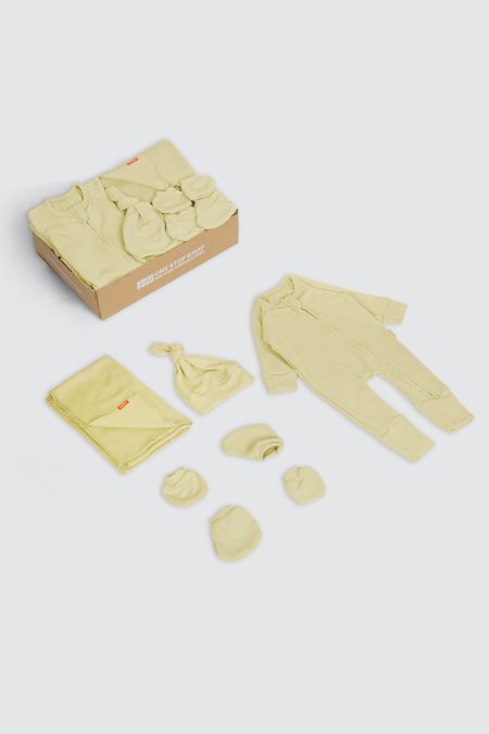 Starter Pack Basic Sleepsuit New Leaf