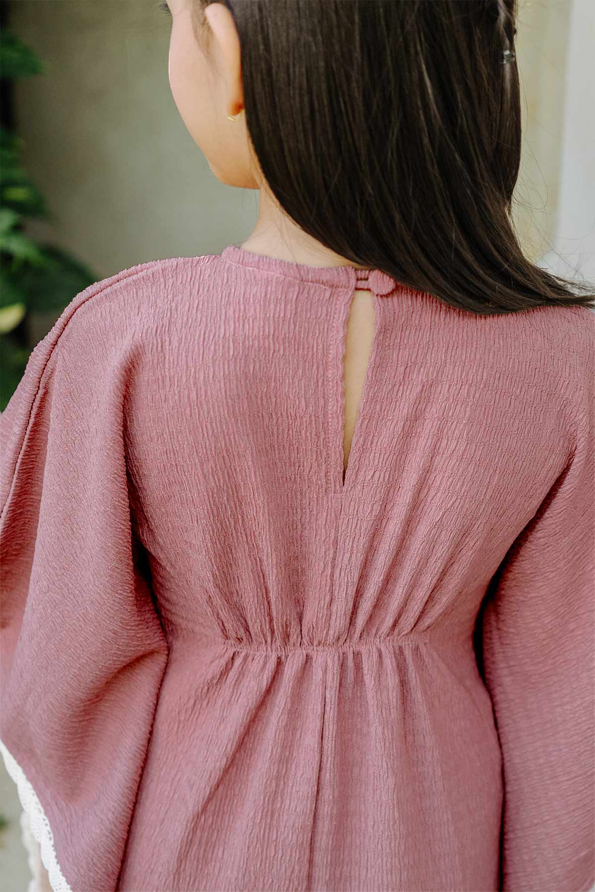 Amira-Dusty-Rose-On-Model-3