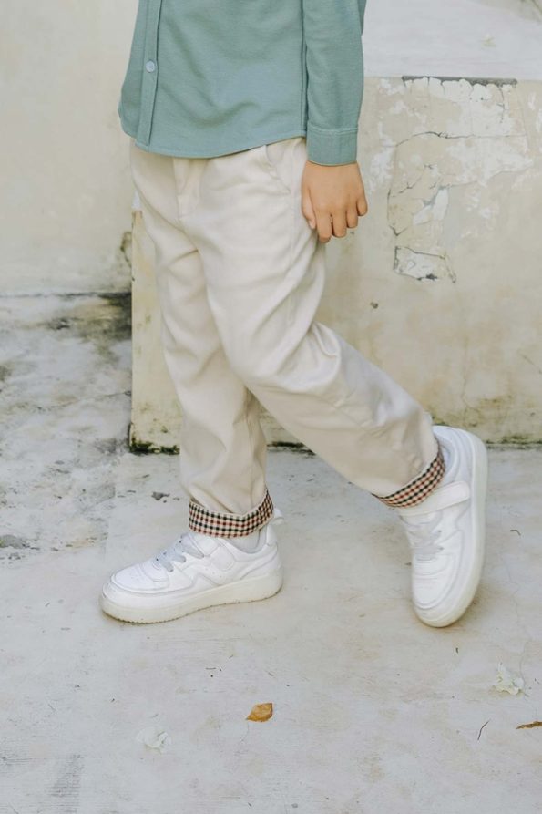 Chino Khaki On Model 1
