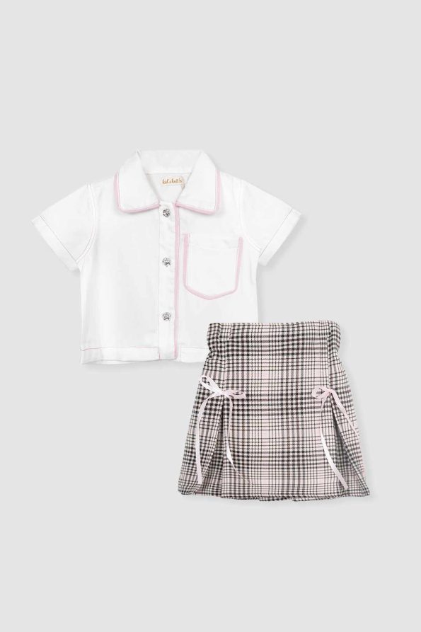 Jaclyn Set Depan
