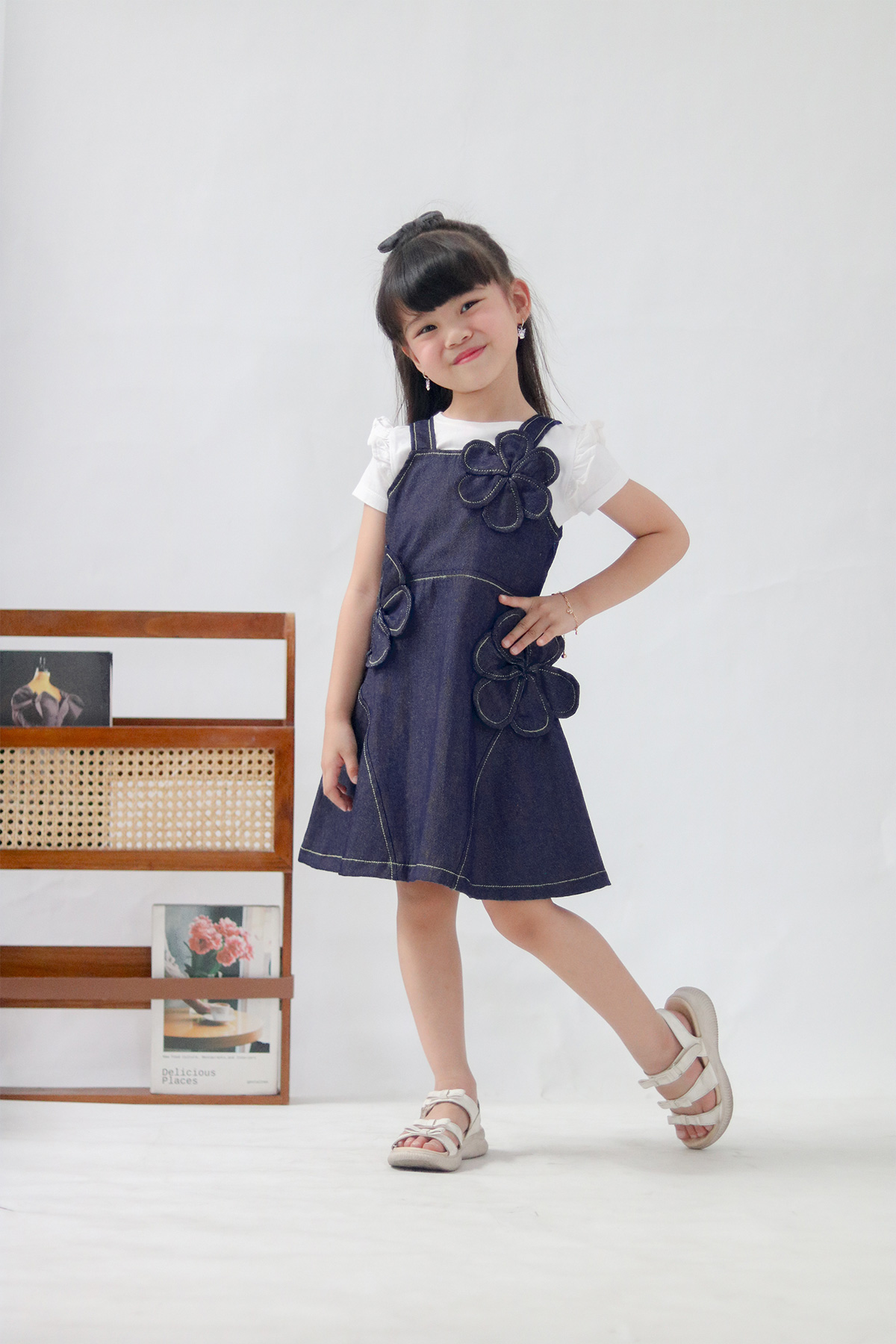 Klara-Dress-model Klara Dress model