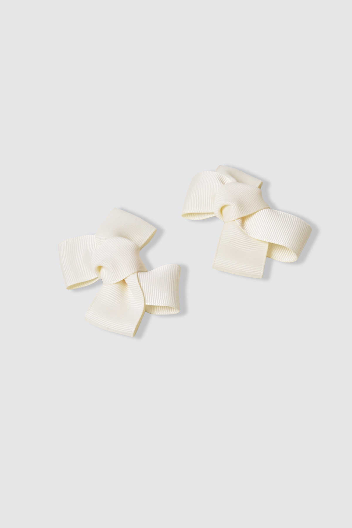 Roseanne-Clip-Ivory-detail1