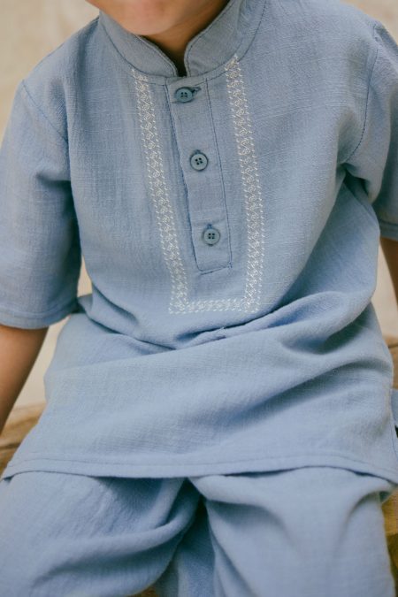 Ghani Raya Set Blue model detail