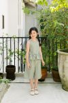 Erika-Set-Green-model-